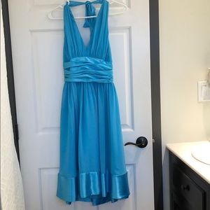 sleeveless v-neck teal dress